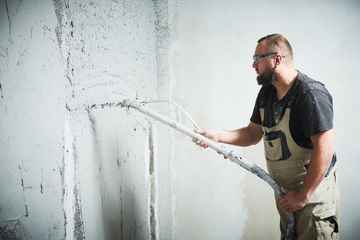 оштукатуривание стен в ванной комнате. выравнивание стен в санузле. выравнивание стен штукатуркой. ванная черновая отделка. выравниватель для штукатурки стен.