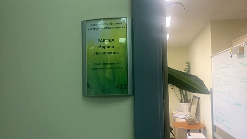 Мертв душой как понять. Сочинение по мертвым душам. Сочинение мертвые души. Убьюсь. Мертв душой как понять.