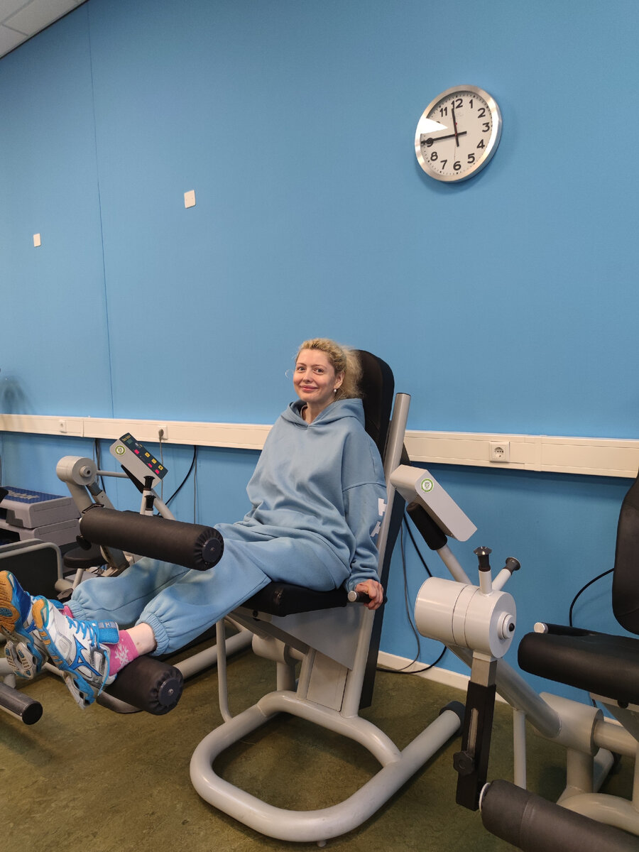 Составление предложений по схемам. Составление предложений по рисункам. Предложения составить девочка. Предложение про девочку. Предложения составить девочка.