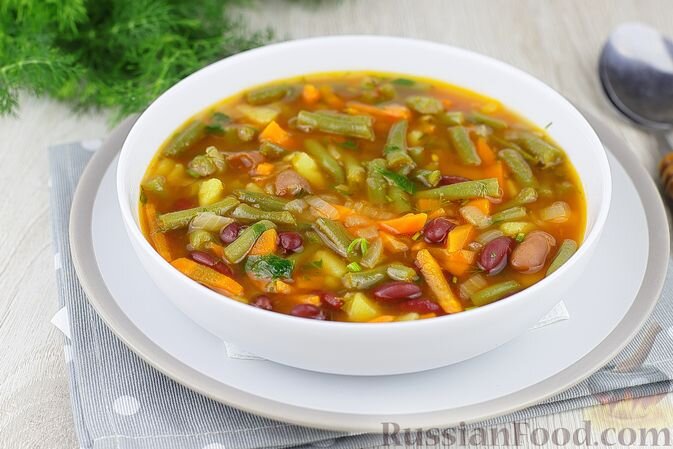 суп картофельный вегетарианский. суп фасолевый овощной. фасолевый суп без картошки. суп из бобовых. белорусский борщ.