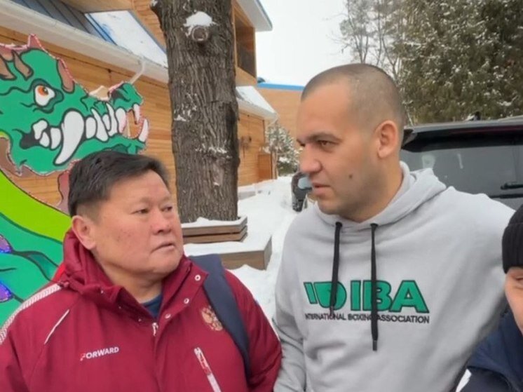     фото: скрин видео телеграм-канала Умара Кремлева