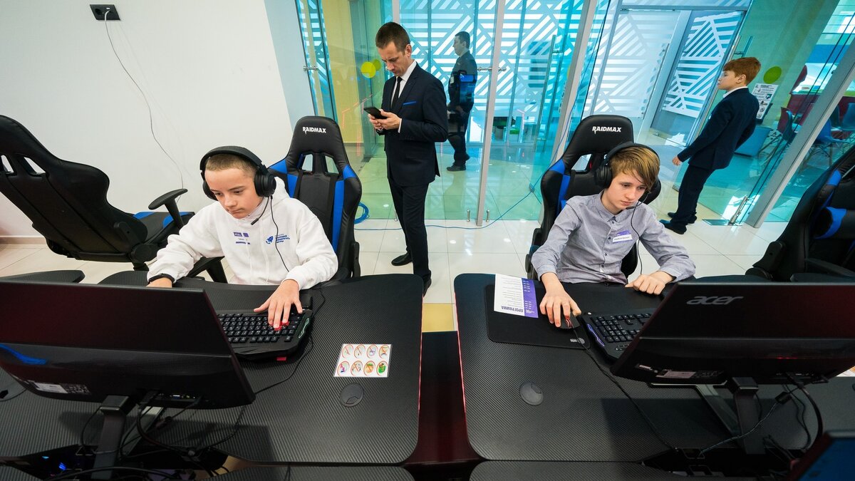 It безопасность. Информационная безопасность. Компьютерная безопасность. It безопасность. Информационная безопастность.