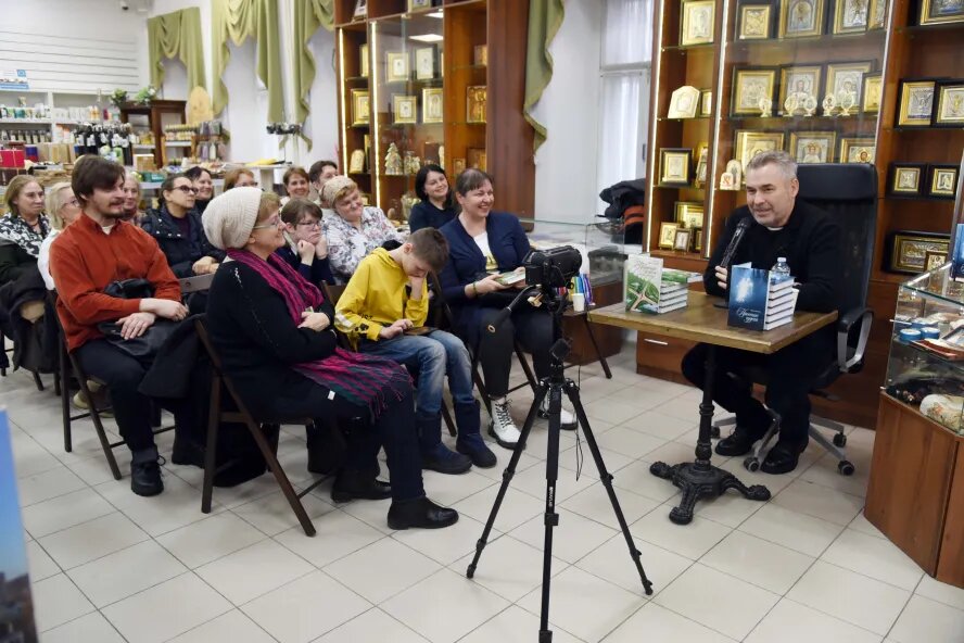 Композитор,слушатель,исполнитель. Институт менеджмента и информационных технологий череповец. Плеханова аудитории. Слушатель 2. Слушатель 2.