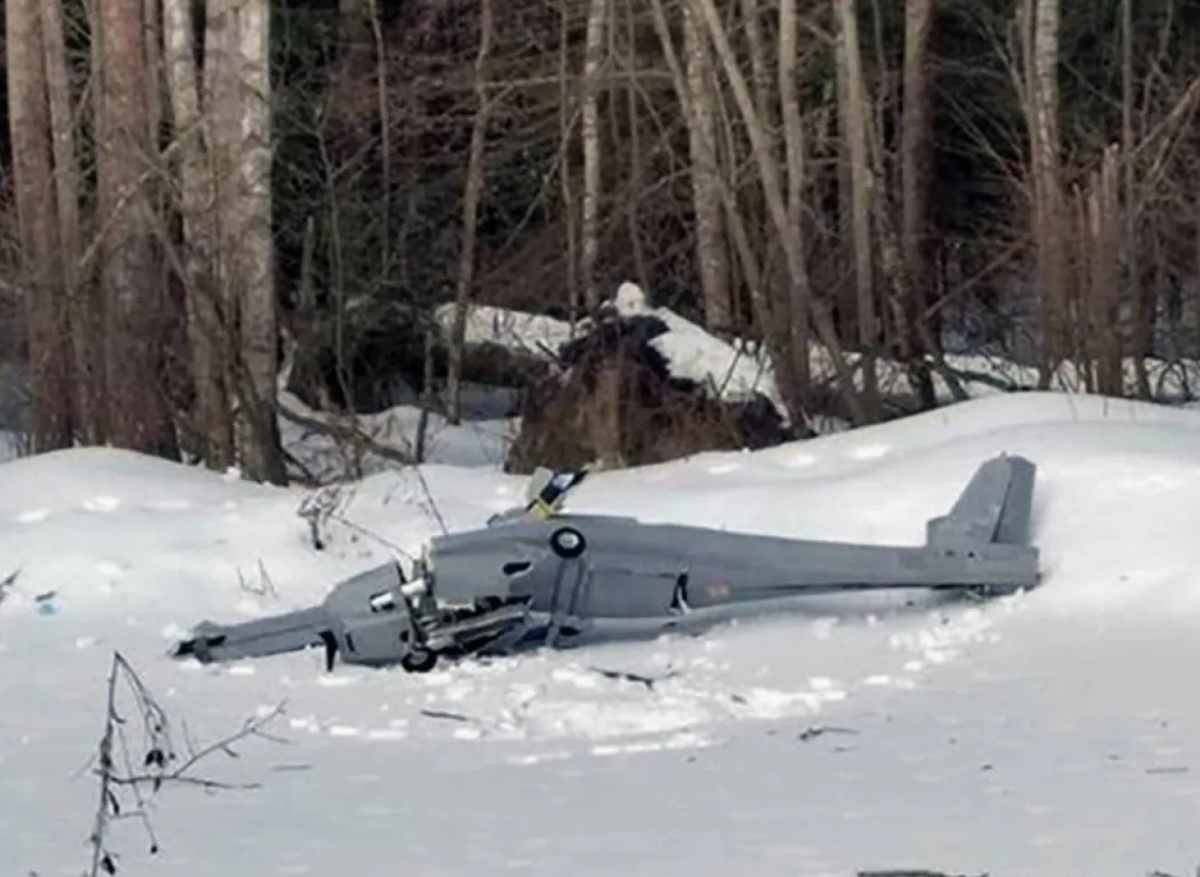 Беспилотники в селе московском. Беспилотник uj-22 Airborne. Uj-22 Airborne БПЛА. Украинский БПЛА uj-22 Airborne.