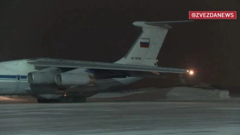 стрижи (пилотажная группа) пилотажные группы. какие самолеты прилетают. какие самолеты прилетают. много самолетов. 22 казанский завод самолет.