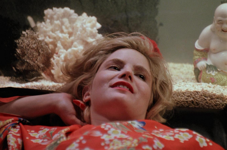 Дженнифер Джейсон Ли в триллере "Заживо погребенный"(1990).