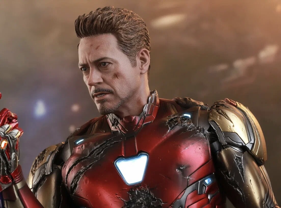 Tony Stark (из франшизы "Мстители")