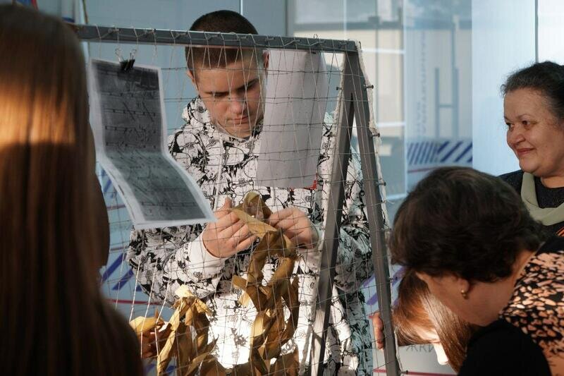 Алтайский пенсионер. Алтайский пенсионер. Гаджеты для пенсионеров. Алтайский пенсионер. Компьютерная грамотность для пожилых.