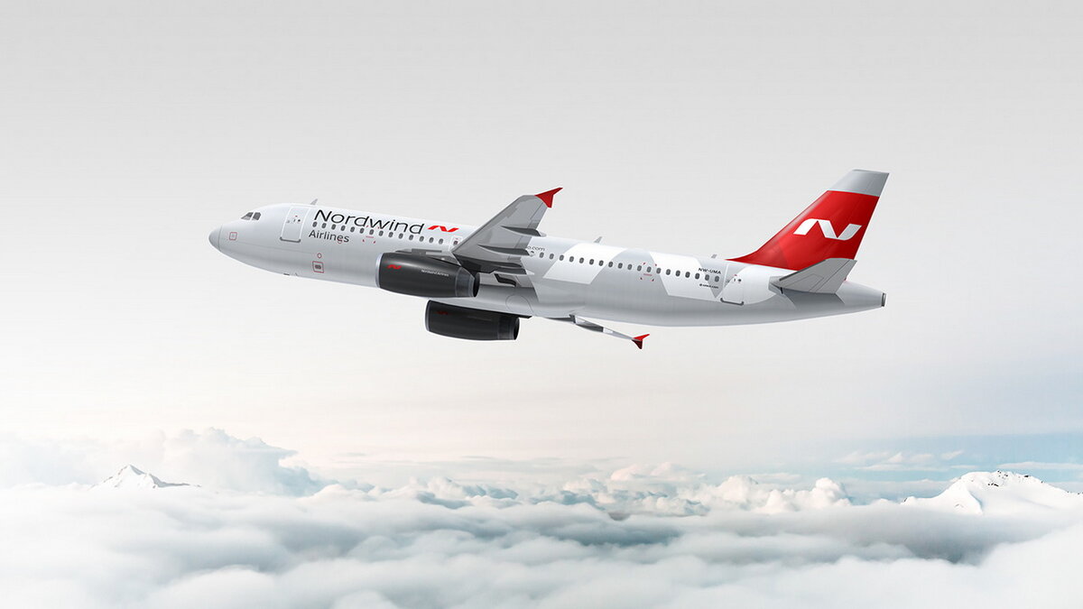 Адлер сочи аэропорт самолеты. Сочи и адлер. Самолет над сочи. Сочи жизнь в сочи. Отдыхающие в сочи.