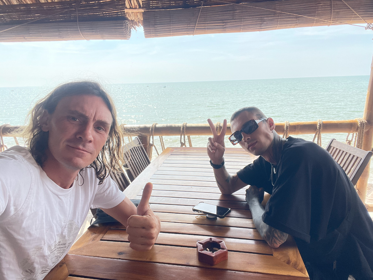 Если тебя обманули. Майк тайсон если я сдамся легче не станет. Том и джерри. Том что когда они станут. Том что когда они станут.