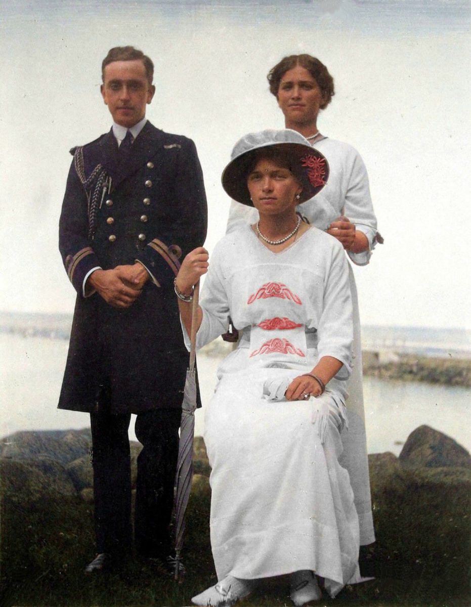 встреча трех императоров вильгельма i, франца иосифа i и александра ii. союз трех императоров при александре 3. после петра великого эпоха дворцовых переворотов. союз трёх императоров 1881-1894. император александр 3.