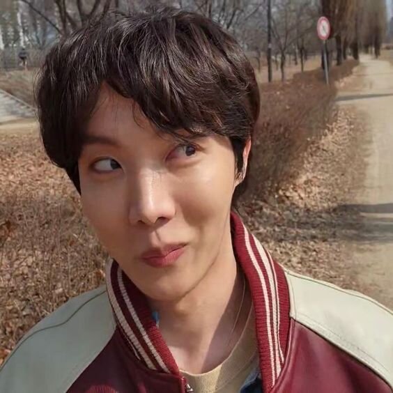 Ну вы меня совсем за смущали ... видели бы вы как убирается моя сестра ...