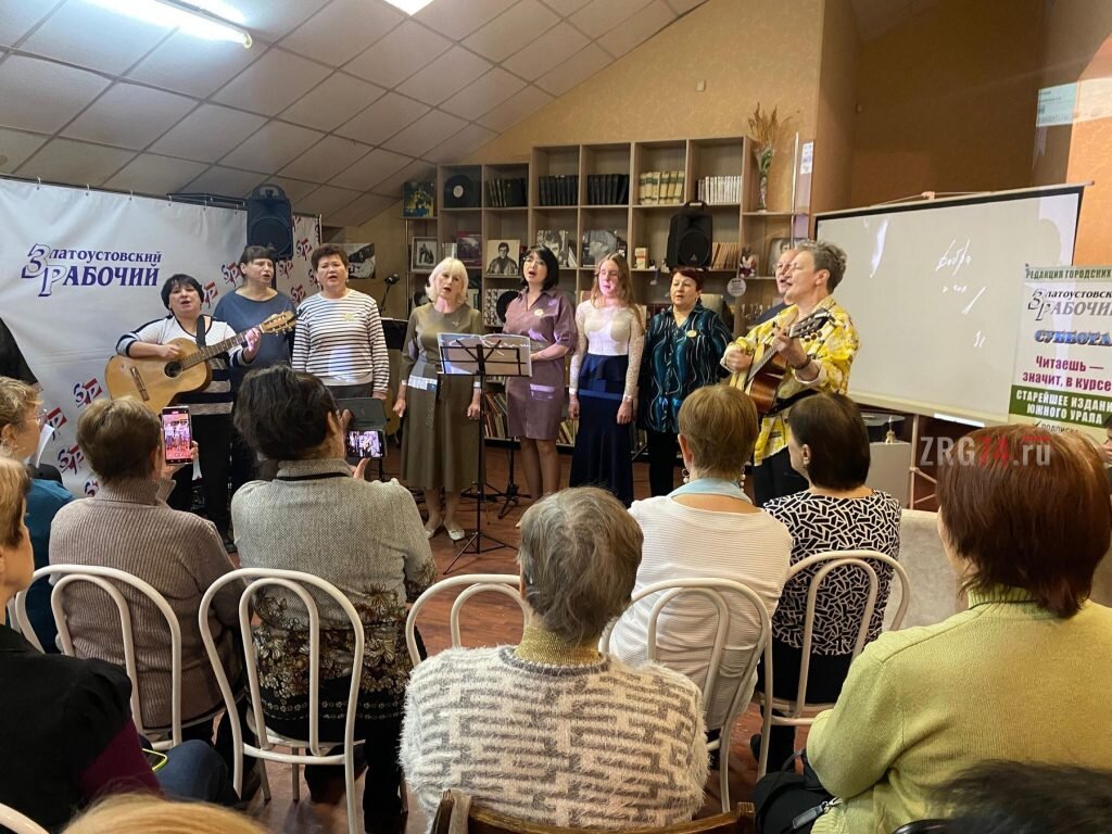 любовь это когда вместе. люблю когда ты поешь. мем или поешь. поешь. романтическая композиция.