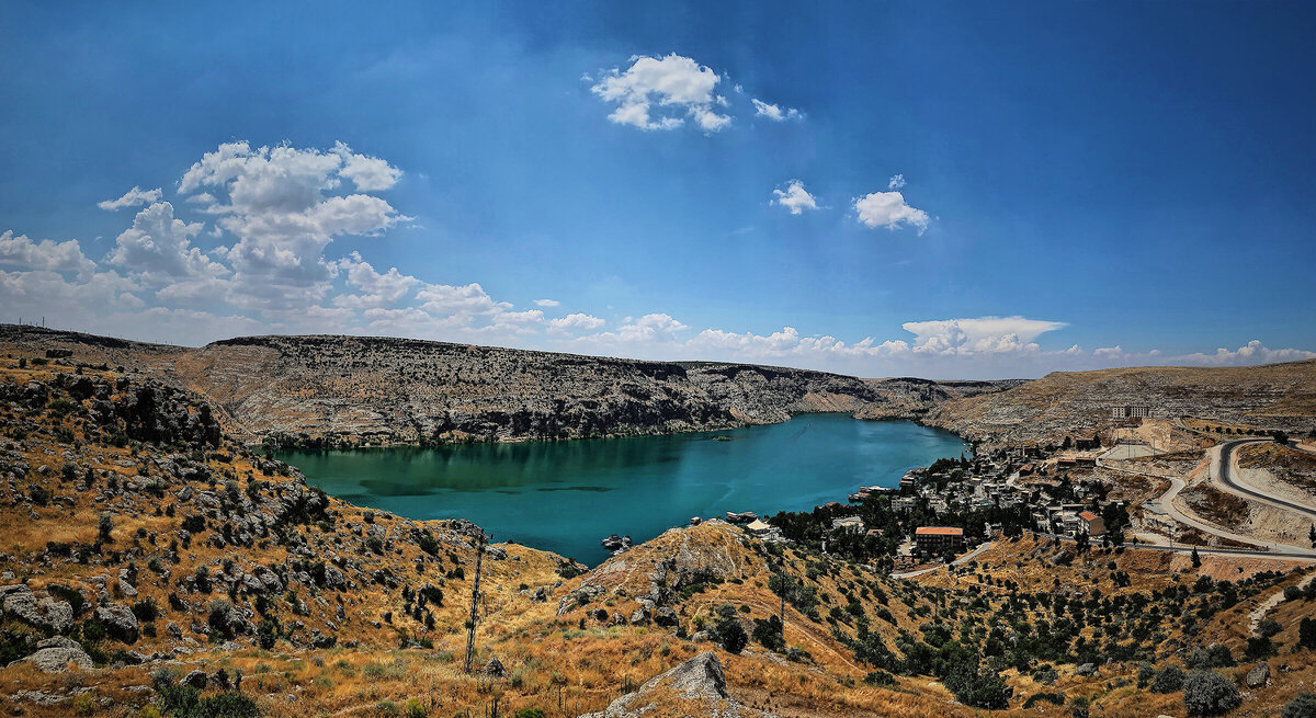 В 40 км от Газиантепа протекает река Евфрат — самая крупная в Западной Азии. Фото: Deniz Ateş / Unsplash