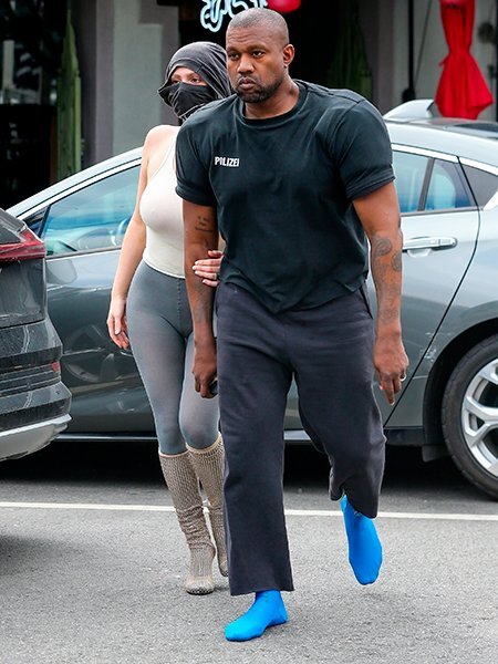 Модные светлые ботинки 2022. Celine обувь 2023. Модные сапоги 2022. Ботинки челси 2023. Модные ботинки 2022.