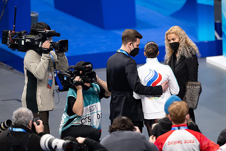 Защитная деталь. Модель детали. Защитная деталь. Защитная деталь. Спиннер черное солнце.