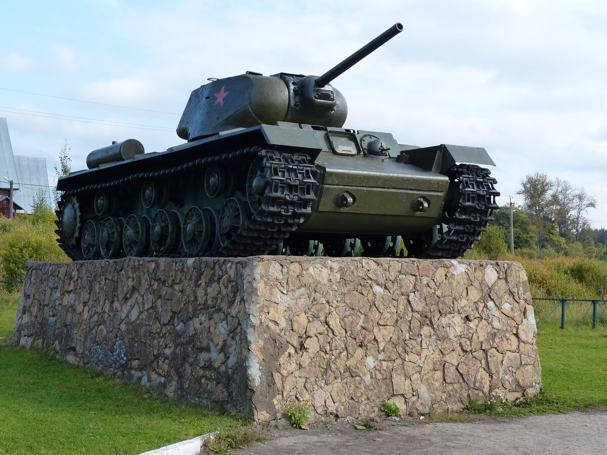 Танк в наши дни.