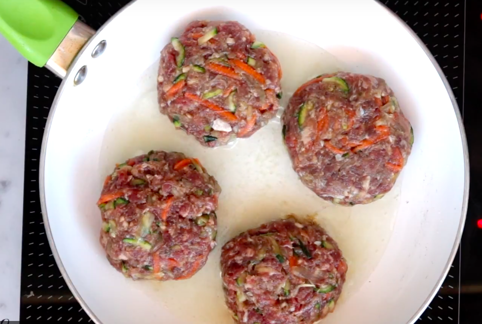 Сочный стейк. Стейк из свинины. Как вкусно сварить мясо. Штирийский гуляш. Как вкусно сварить мясо.