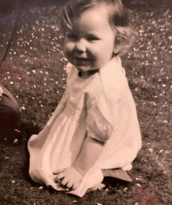 Дружные брат и сестра. Оказались братом и сестрой. Дети брат и сестра. Двое детей. Разнополые двойняшки подростки.