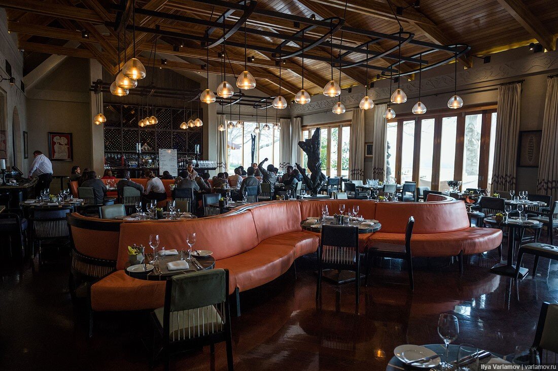 Почти человек сериал дориан. Почти человек сериал 2013–2014. Сериал про полицейский участок 99. Почти человек фильм 2020. Почти человек (almost human).