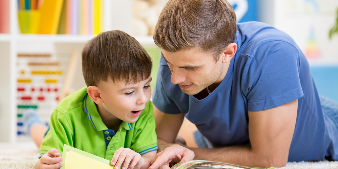 Есть только 4 года, чтобы научить ребёнка читать и писать!