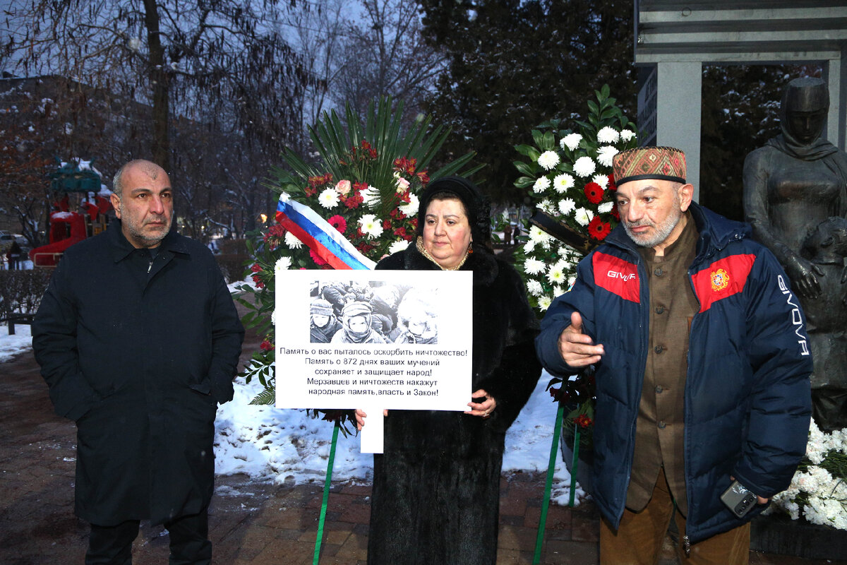 газ 53 на кубе. Lada 2107 полиция. москвич 402. отечественный 30. отечественный 30.