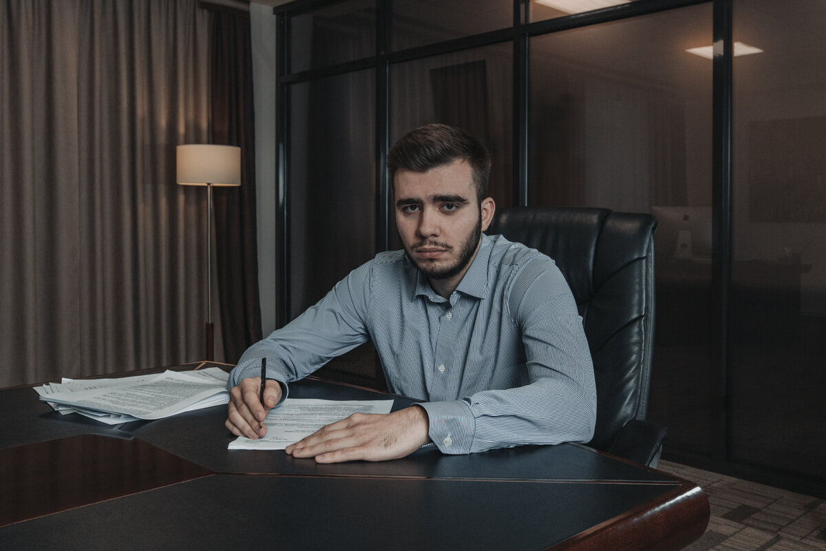    Максим Бурлаковский. Соучредитель РегСК. Иван Петров