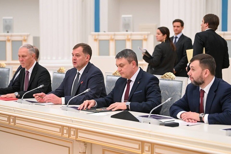 Менеджмент. Сотрудничество в конфликте. Конфликтные ситуации человечки. Пути решения социальных проблем. Решение социальных проблем.