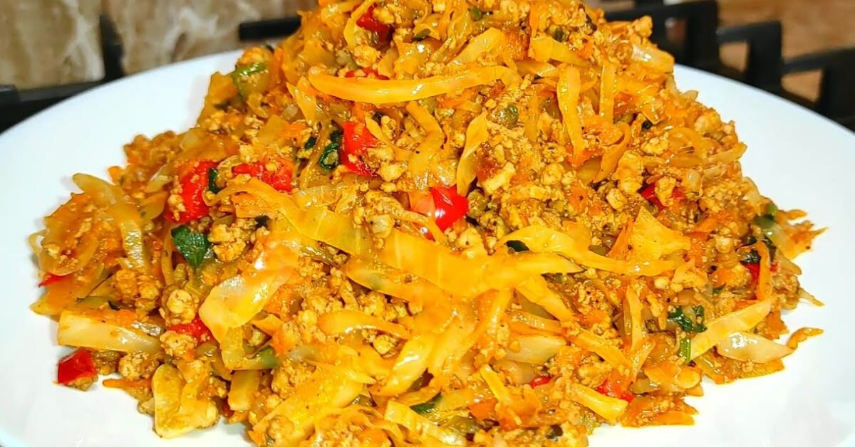 Капуста тушеная большими кусками