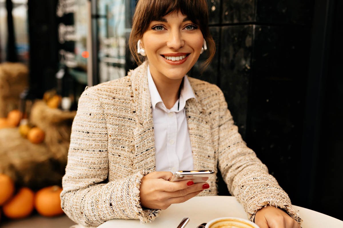 умные и красивые фразы. как часто женщине нужно. как часто женщине нужно. знакомый мужчина сказал что я чудесная женщина. как часто женщине нужно.