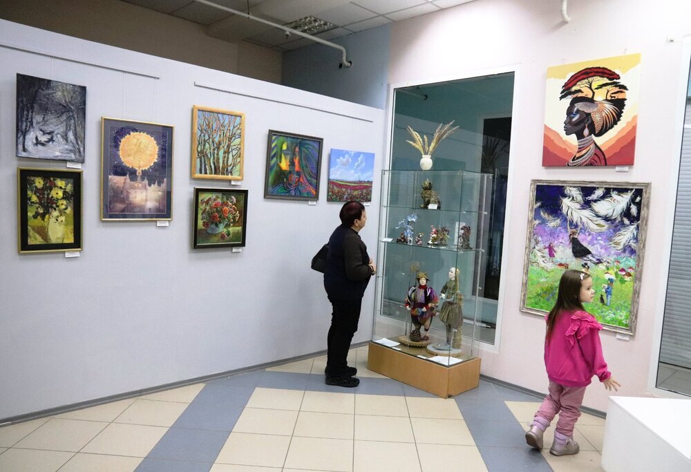 Военный оркестр тюмень. Оркестр который знает весь мир. Анна нарисованный оркестр. Дирижер мацуев. Музыкальный жанр симфония.