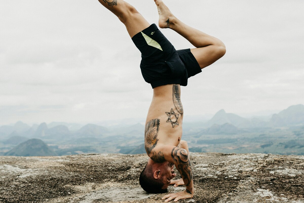 как перевести кг в ньютоны. килограмм сила на метр - усилие затяжки. перевести ньютоны в килограммы. ньютон в кг перевести. 1 ньютон равен.