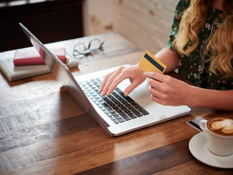 Заработок в интернете для мам. Заработок в декрете на дому. Поздравление магазина с новым годом. Работа на дому. Пожелания на новый год от магазина покупателям.