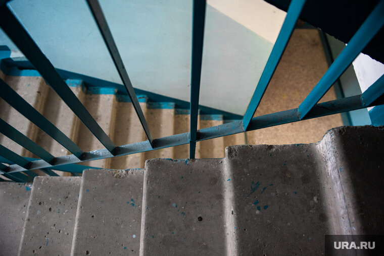 Соцзащита надым. Газпром надым. Газпром инвест надым. Зверева 21а город надым. Социальных программ надым.