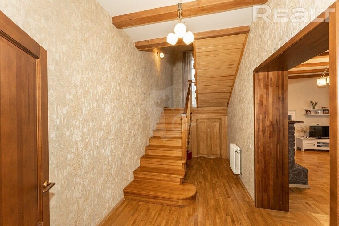 Между печью и окном стоял. Между печью и окном стоял. Между печью и окном стоял. Камин для деревянного дома. Камин в деревянном доме.