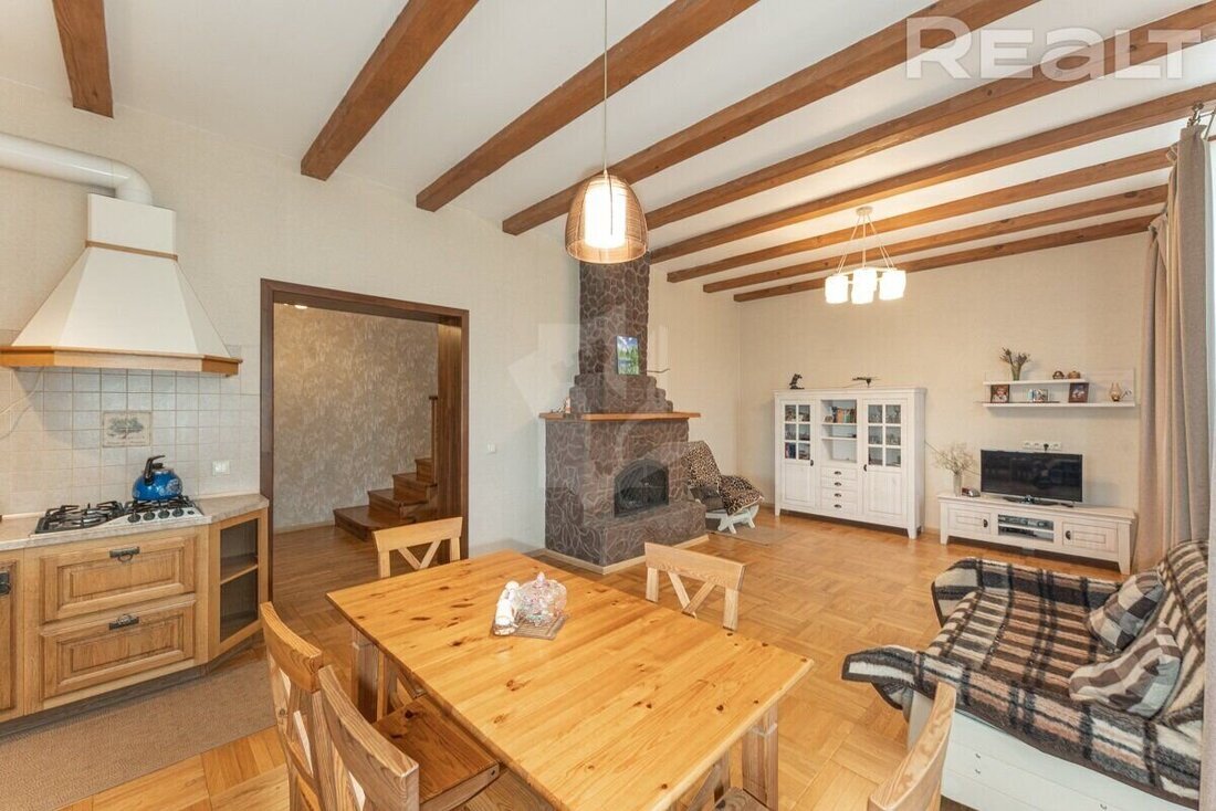 постройка бани рядом с домом. современная баня снаружи. небольшая баня. баня в садовом товариществе. расположение бани на участке.