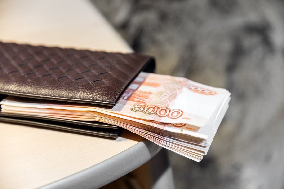    В России размер социальных выплат, пособий и компенсаций вырос на 7,4 %