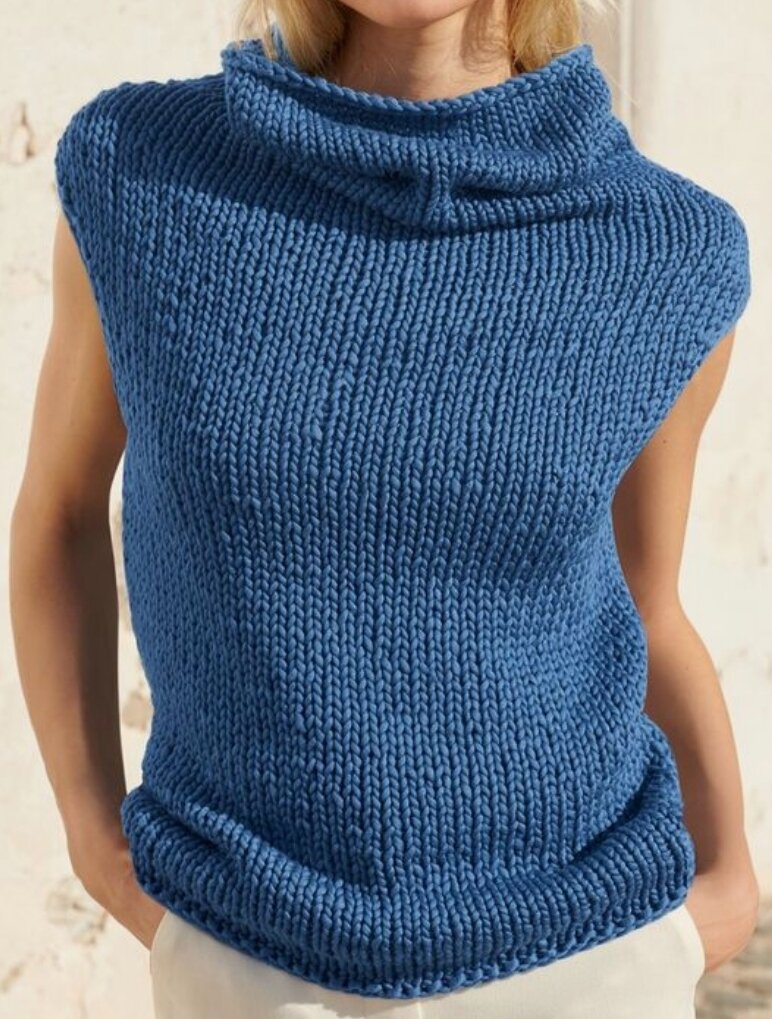 простое вязание спицами жилеток