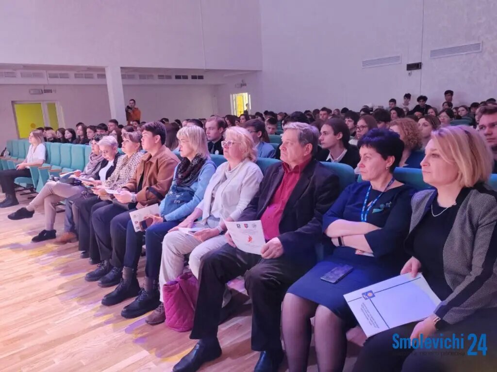 Декан бгпу. Выборнова любовь алексеевна ректор пвгус. Гимн факультета начальных классов бгпу. Рашидова бгпу. Физико-математический факультет в бгпу.