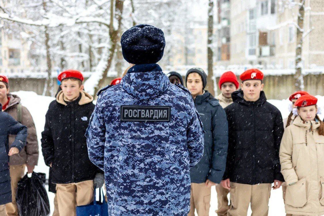 Увд по ювао гу мвд. Отдел лрр росгвардии. Начальник олрр по сао. Сурков дмитрий дмитриевич начальник олрр зао. Отделы мвд москвы.