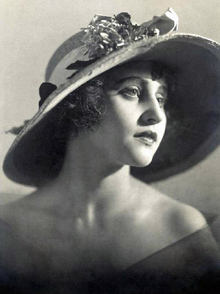 век. 1 мин. век 100 лет.