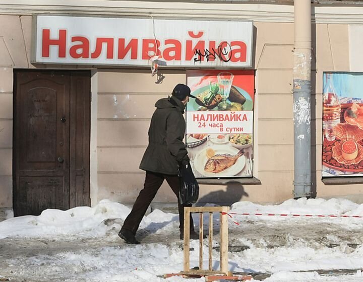 Даю роботу. Давай работай. Руководитель и сотрудник. Удалённая работа в интернете на дому. Даю роботу.