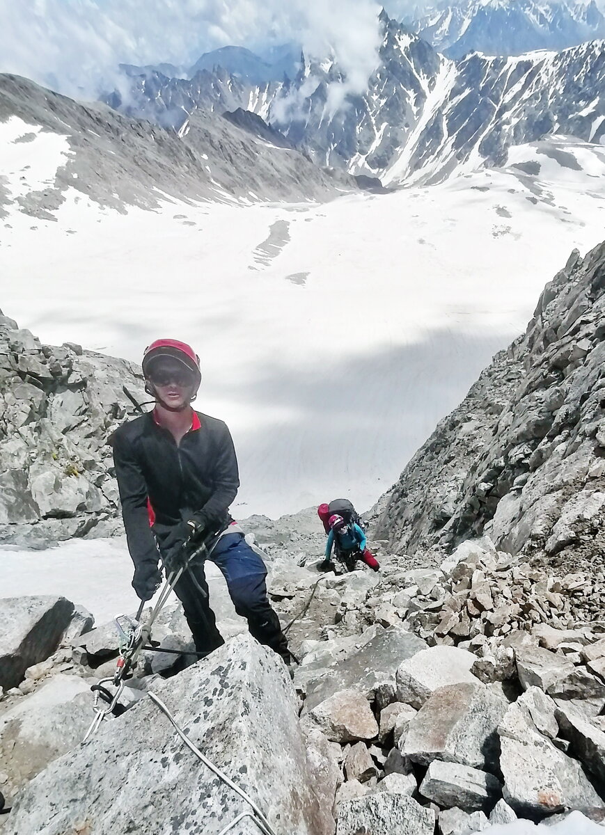 ехать ездить рки. телега смешная. цитаты про железную дорогу. деревенский трактор с тележкой. лучше плохо ехать чем.