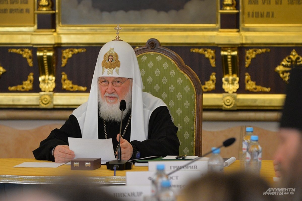    Смоляне отметили 15-летние интронизации патриарха Кирилла