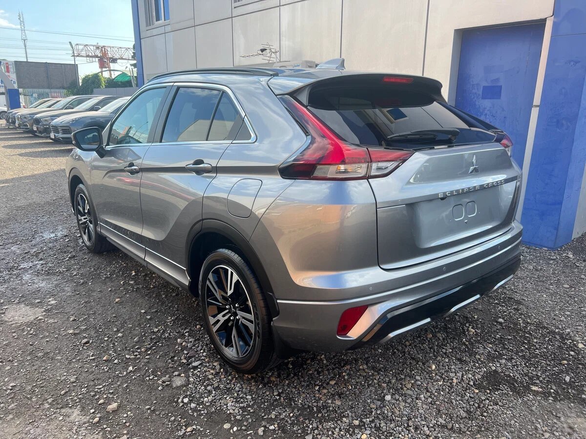 Mitsubishi Eclipse Cross. Фото с Auto.ru