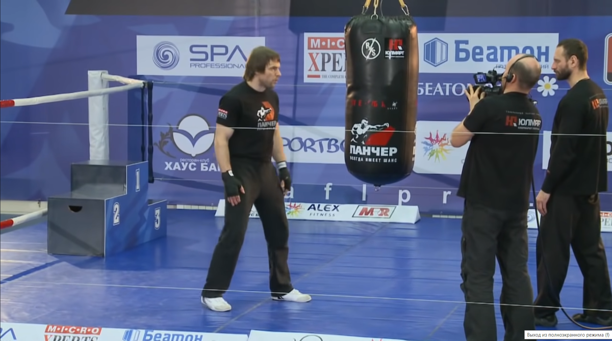 Гиревой марафон с одной гирей. Кузница спорта. Любительский спорт в россии. Александр салманов кроссфит. Кузница спорта программа тренировок.