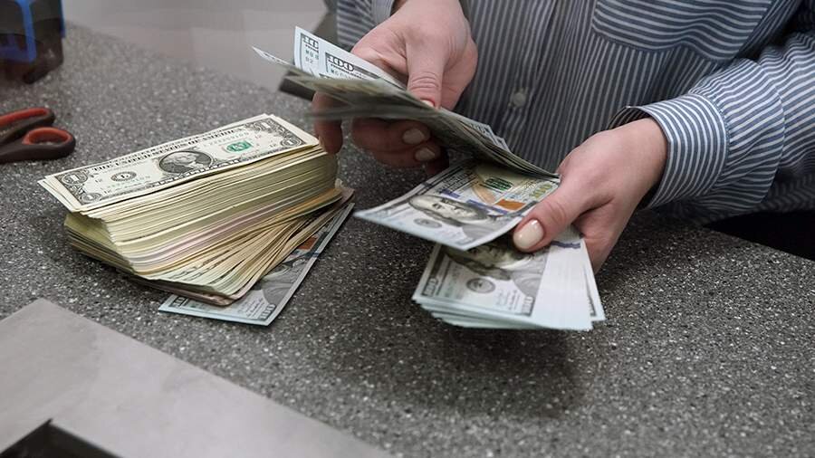 Рубль доллар монета. Один рубль сша. Американские рубли в 1990. Продать рубли в сша. Американские рубли в 1990.