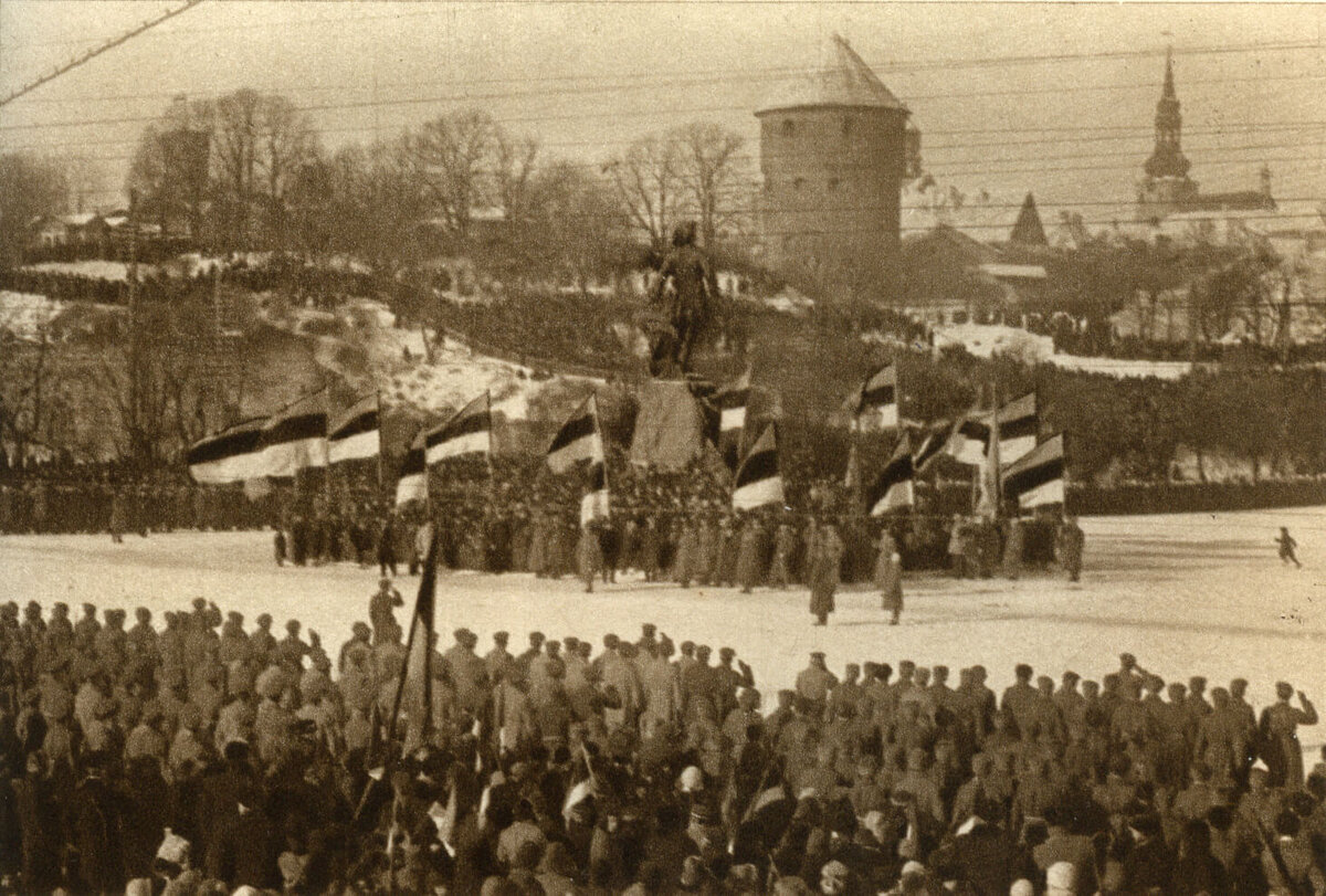 Первое празднование Дня независимости, 24 февраля 1919 года. Источник: commons.wikimedia.org