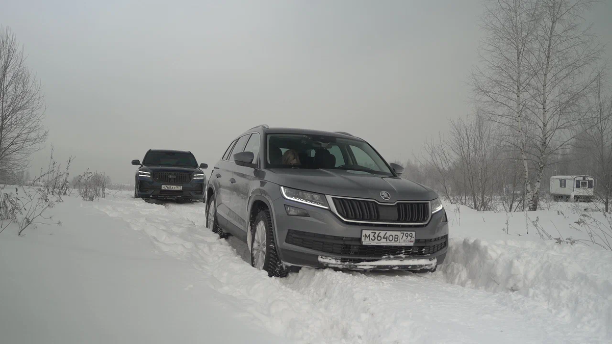 трактор едет по дороге проезжает 10. синий трактор тр тр тр. синий трактор мультфильм. синий трактор мультсериал синий. трактор едет по дороге проезжает 10.