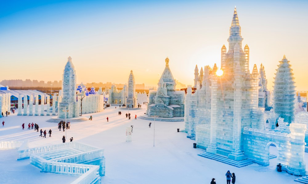 10 баллов лыжи. Александр большунов. Мария истомина лыжница пермь. Горные лыжи. Эстафета лыжи.